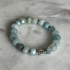 Aqaumarin Armband, personalisiert, Buchstabenperlen, Silber