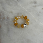 Gobi Jade Ring, personalisiert, Buchstabenperle, 925 Silber