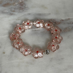 Armband mit Bluetenperlen aus Glas und Buchstabenperlen aus 925 Silber